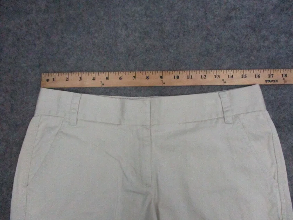 J Crew Shorts Womens 6 Beige Flat Front Chino Twill Comfort Solid Beach Summer